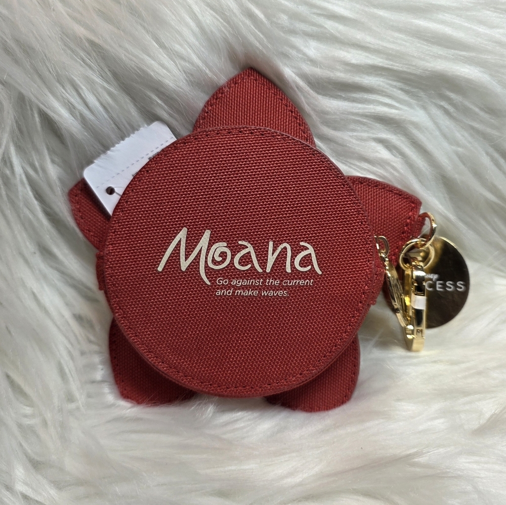 NWT Moana Bath & Body Works Change Purse Bag Charm Clip - Picture 4 of 7